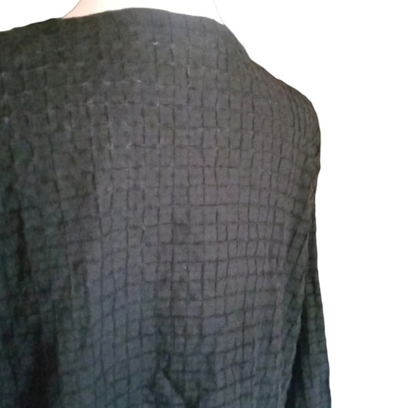 Eileen Fisher Black Grid Texture Organic Cotton Button Front Blouse Size Large - Picture 5 of 7